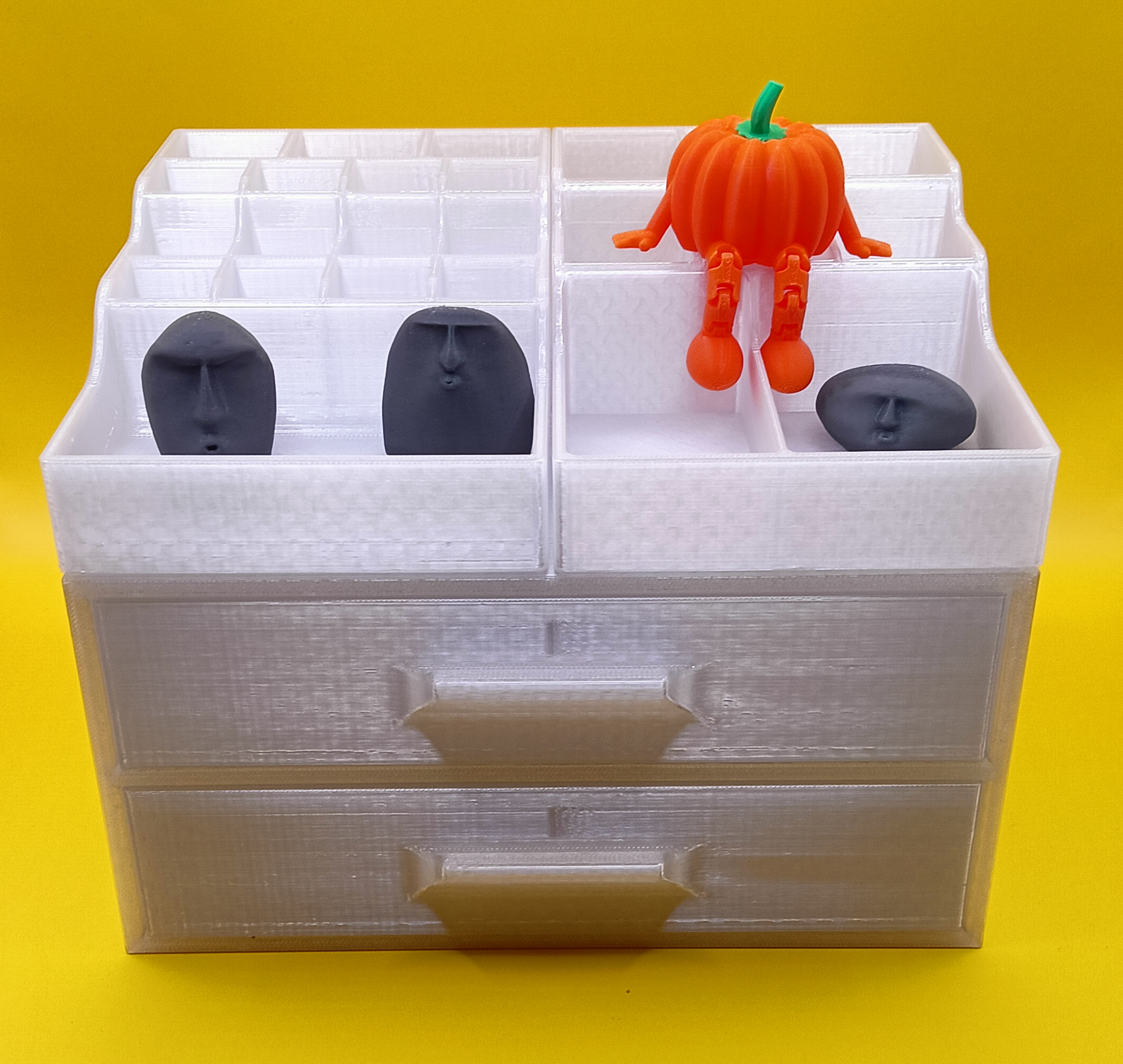 Organizer z szufladkami